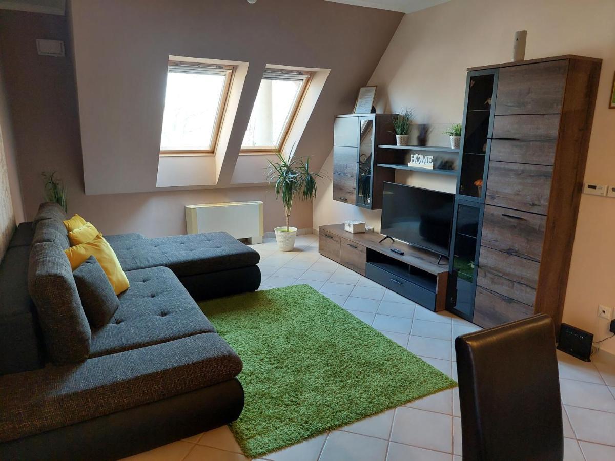Samuci Apartman Hajdúszoboszló Eksteriør bilde