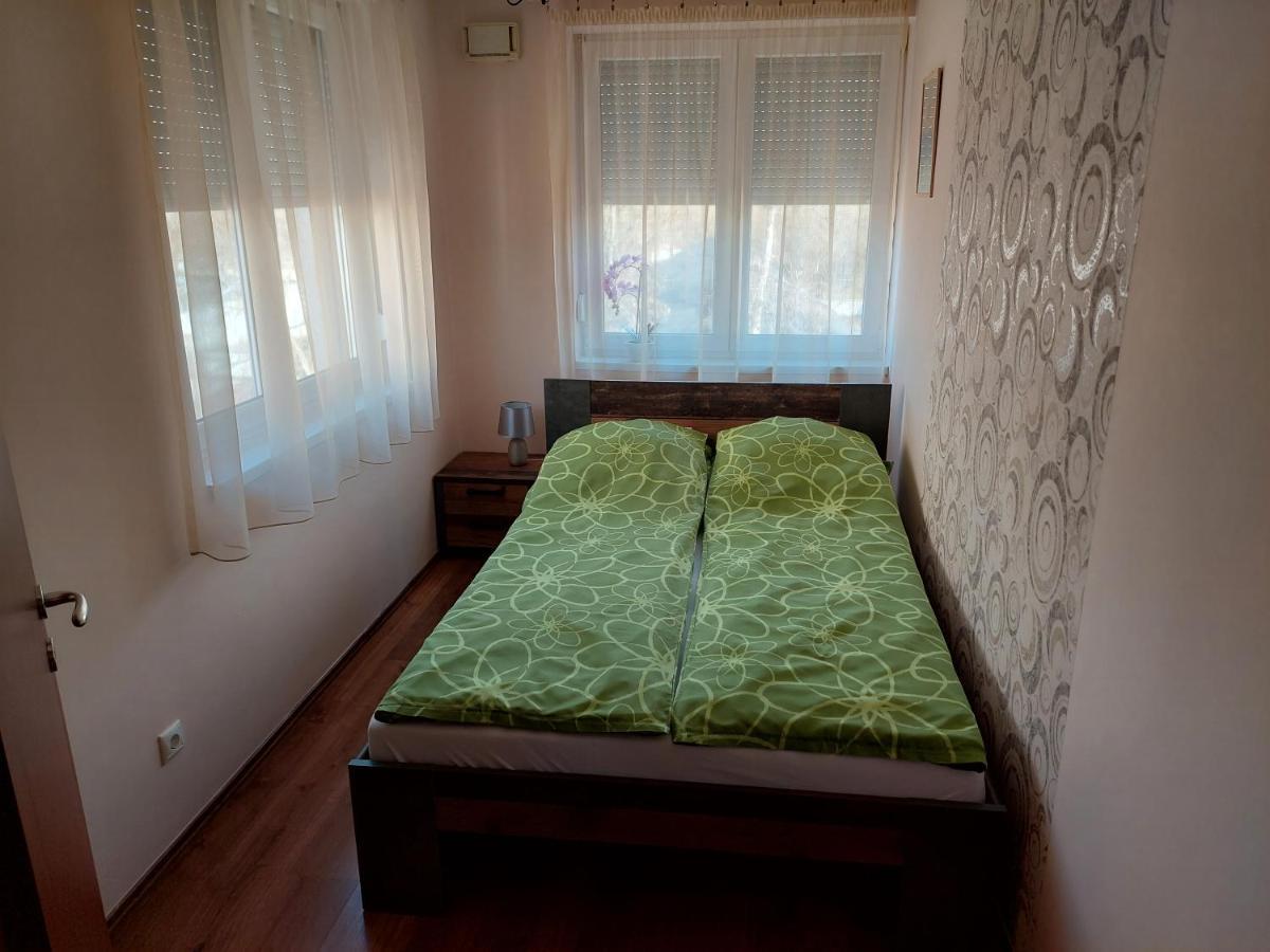 Samuci Apartman Hajdúszoboszló Eksteriør bilde